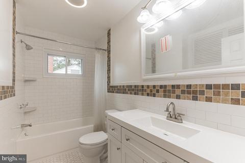 2019 Cascade Rd, Silver Spring, MD 20902 photo 31