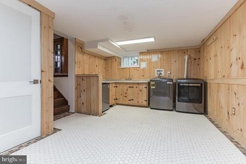 2019 Cascade Rd, Silver Spring, MD 20902 photo 27