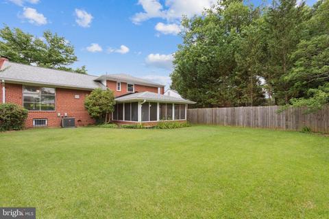 2019 Cascade Rd, Silver Spring, MD 20902 photo 7