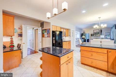 13416 Rippling Brook Dr, Silver Spring, MD 20906 photo 13