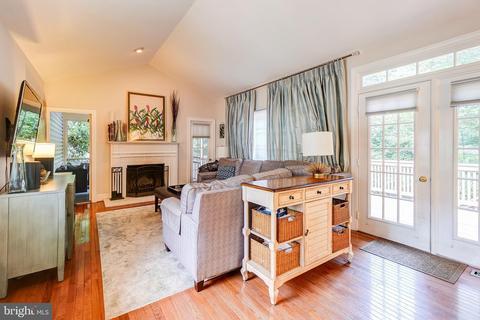 13416 Rippling Brook Dr, Silver Spring, MD 20906 photo 18