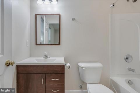 11603 Gail St, Silver Spring, MD 20902 photo 13