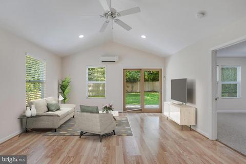 11603 Gail St, Silver Spring, MD 20902 photo 10