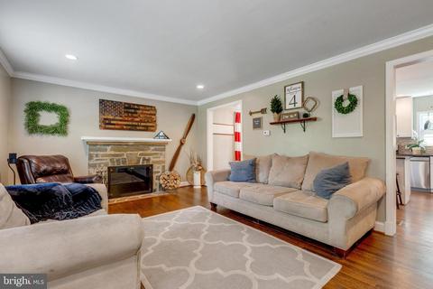414 Brewster Ave, Silver Spring, MD 20901 photo 4