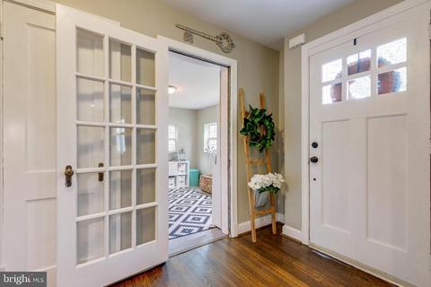 414 Brewster Ave, Silver Spring, MD 20901 photo 9