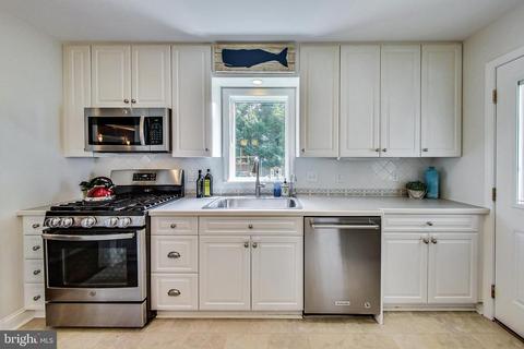 9913 Edgehill Ln, Silver Spring, MD 20901 photo 12