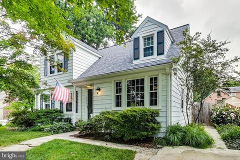 9913 Edgehill Ln, Silver Spring, MD 20901 photo 2