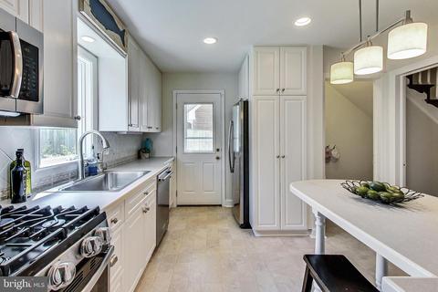 9913 Edgehill Ln, Silver Spring, MD 20901 photo 13
