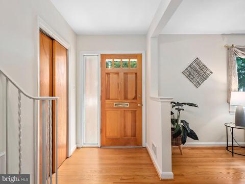 9208 Summit Rd, Silver Spring, MD 20910 photo 6