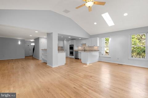 1033 Windmill Ln, Silver Spring, MD 20905 photo 14
