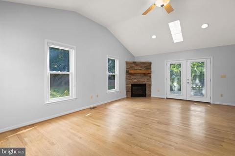 1033 Windmill Ln, Silver Spring, MD 20905 photo 13