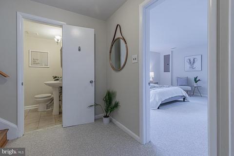 411 Torrington Pl, Silver Spring, MD 20901 photo 34
