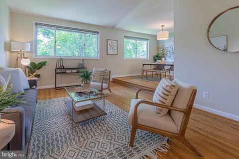 411 Torrington Pl, Silver Spring, MD 20901 photo 4