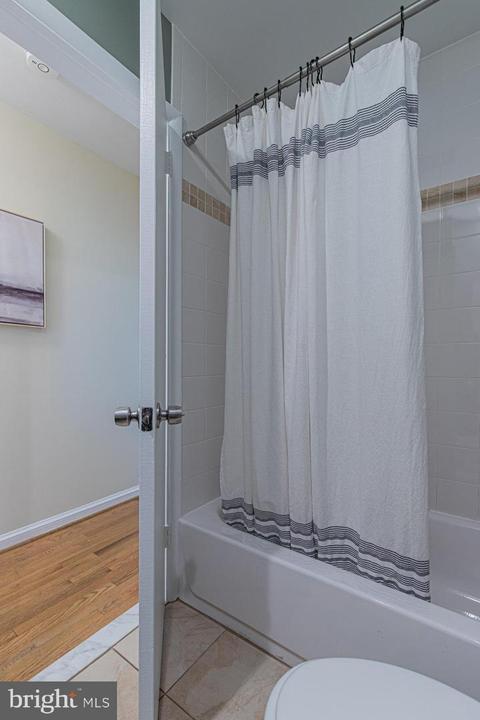 411 Torrington Pl, Silver Spring, MD 20901 photo 29