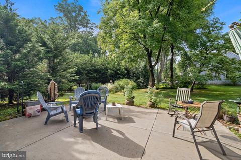 14808 Fireside Dr, Silver Spring, MD 20905 photo 5