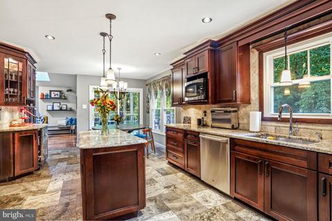 1509 Featherwood St, Silver Spring, MD 20904 photo 15