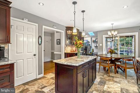 1509 Featherwood St, Silver Spring, MD 20904 photo 14