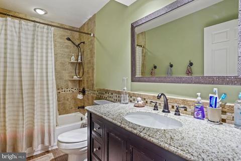 1509 Featherwood St, Silver Spring, MD 20904 photo 41