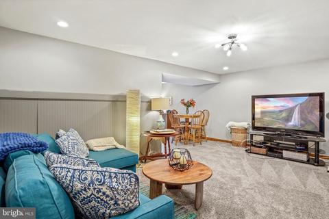 1509 Featherwood St, Silver Spring, MD 20904 photo 42
