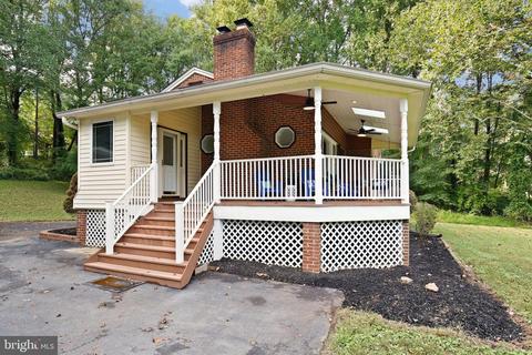 17208 Haw Ln, Silver Spring, MD 20905 photo 2