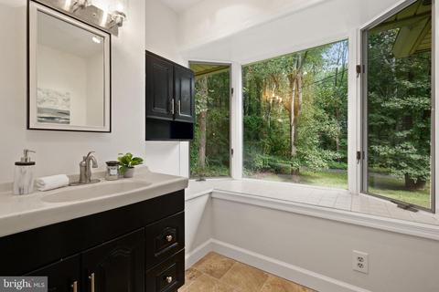 17208 Haw Ln, Silver Spring, MD 20905 photo 53