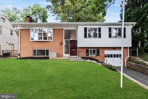1707 Forest Glen Rd, Silver Spring, MD 20910 photo 1