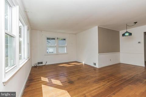 12304 Centerhill St, Silver Spring, MD 20902 photo 4