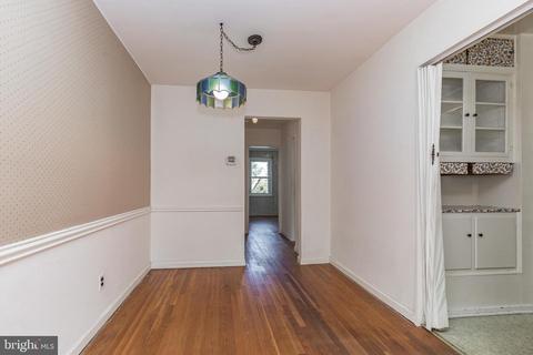 12304 Centerhill St, Silver Spring, MD 20902 photo 5