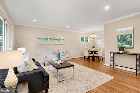 1700 Imperial Dr, Silver Spring, MD 20902 photo 5