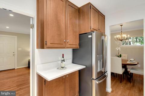 1700 Imperial Dr, Silver Spring, MD 20902 photo 14