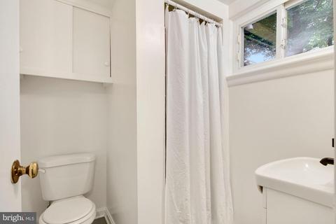 1700 Imperial Dr, Silver Spring, MD 20902 photo 27