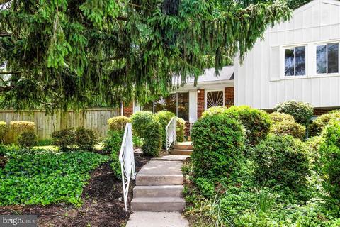 1700 Imperial Dr, Silver Spring, MD 20902 photo 3