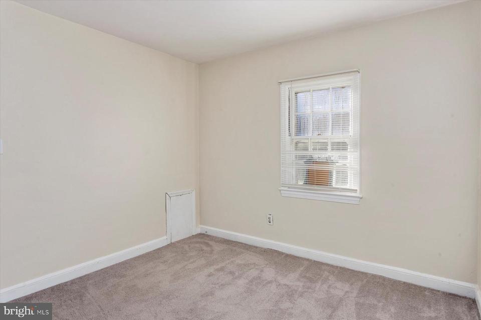  15800 Thompson Rd, Silver Spring, MD 20905 photo 12