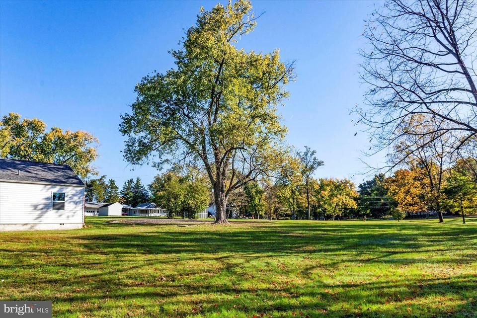  15800 Thompson Rd, Silver Spring, MD 20905 photo 29