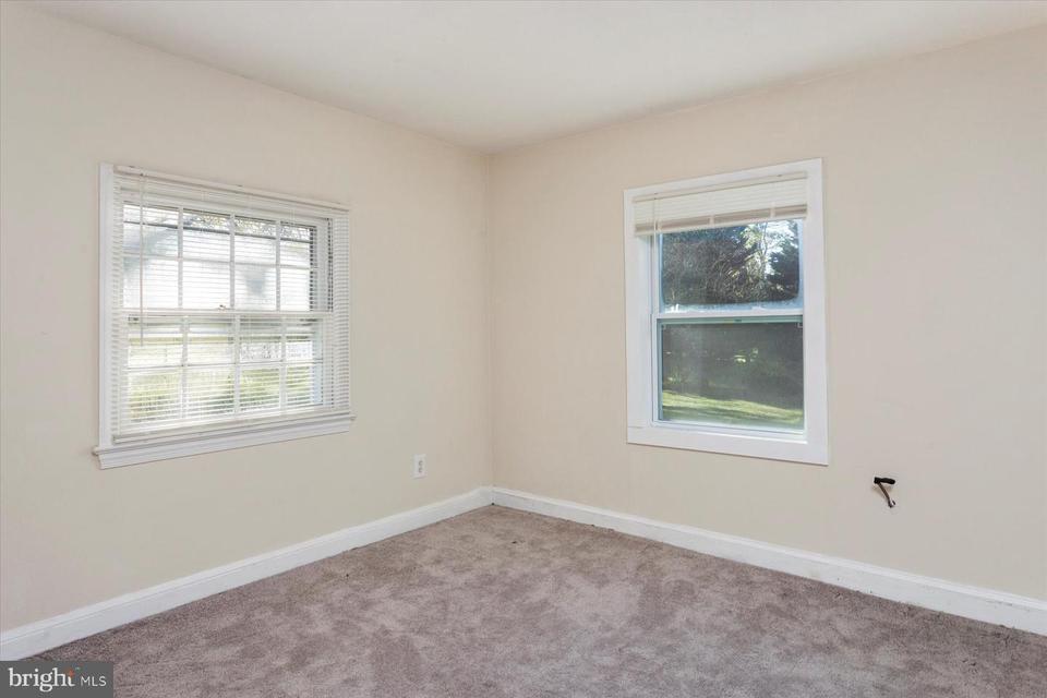  15800 Thompson Rd, Silver Spring, MD 20905 photo 10