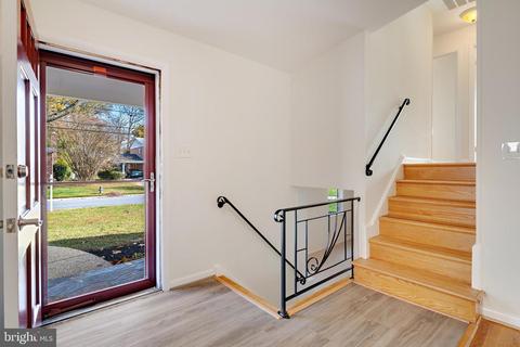 2828 Vixen Ln, Silver Spring, MD 20906 photo 5