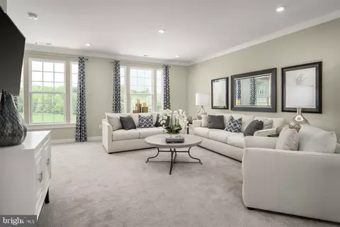 19554 Sol Pl, Montgomery Village, MD 20879
