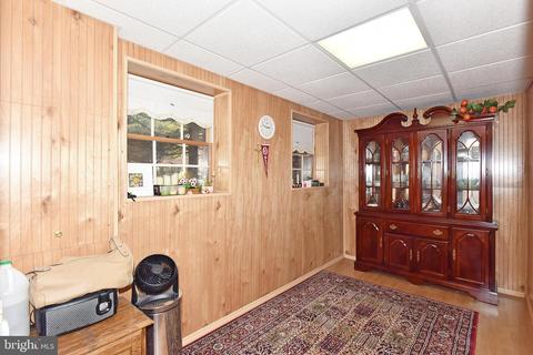 709 Pebble Beach Dr, Silver Spring, MD 20904 photo 56