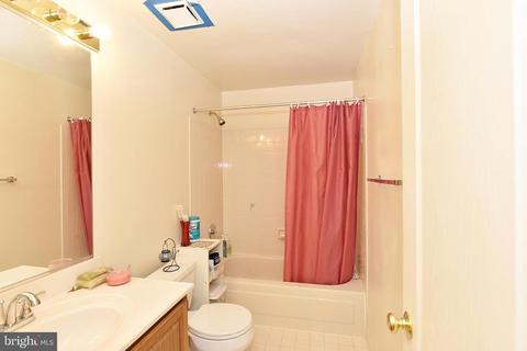 709 Pebble Beach Dr, Silver Spring, MD 20904 photo 59
