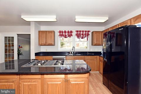 709 Pebble Beach Dr, Silver Spring, MD 20904 photo 19