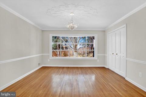 513 Highgate Ter, Silver Spring, MD 20904 photo 4