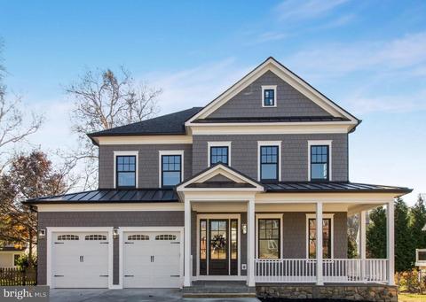 6002 Roosevelt St, Bethesda, MD 20817