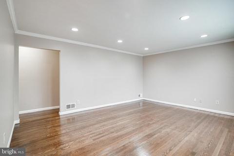 11429 Monterrey Dr, Silver Spring, MD 20902 photo 6
