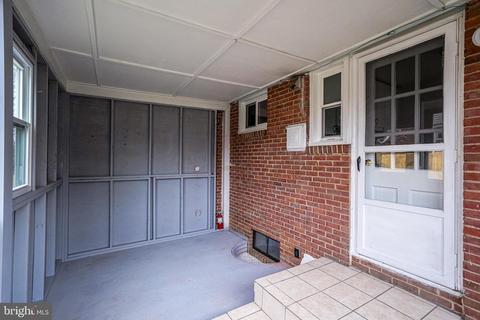 11429 Monterrey Dr, Silver Spring, MD 20902 photo 4