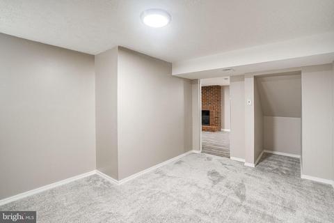11429 Monterrey Dr, Silver Spring, MD 20902 photo 32