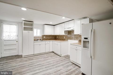 11429 Monterrey Dr, Silver Spring, MD 20902 photo 38