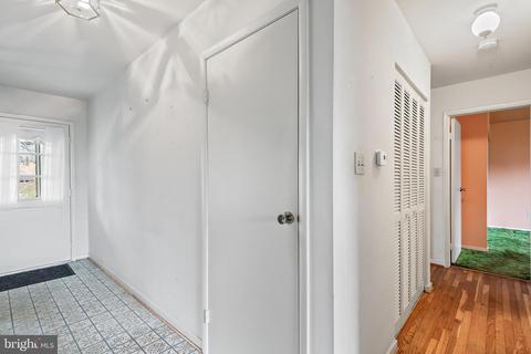 15208 Centergate Dr, Silver Spring, MD 20905 photo 24