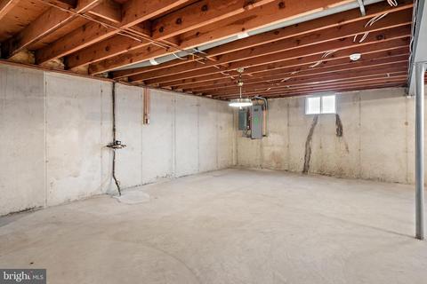 15208 Centergate Dr, Silver Spring, MD 20905 photo 37