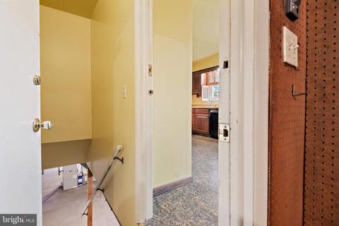 15208 Centergate Dr, Silver Spring, MD 20905 photo 35