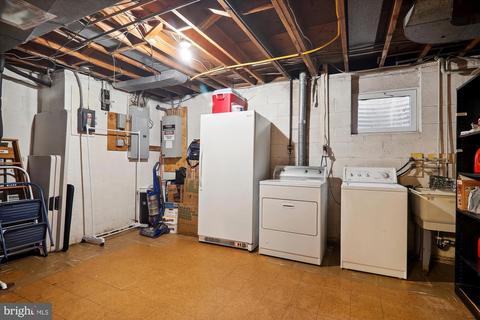802 Lamberton Dr, Silver Spring, MD 20902 photo 28